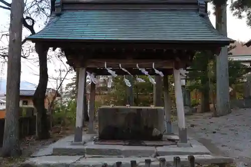 諏訪大社上社前宮(長野県)