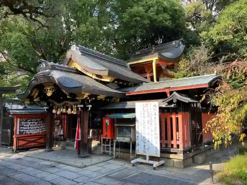 満足稲荷神社の本殿・本堂