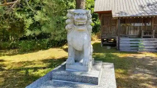 幌岡神社の狛犬