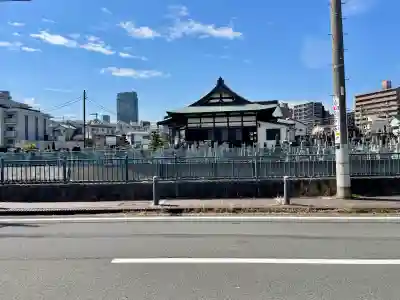 浄瀧寺の{uncategorized: "未分類", other: "その他", undefined: "問題あり", building: "その他建物", grave: "お墓", sacred_gate: "鳥居", guardian: "狛犬", statue: "像", buddha: "仏像", history: "歴史", nature: "自然", garden: "庭園", animal: "動物", pagoda: "塔", temizu: "手水舎", mountain_gate: "山門・神門", sanctuary: "本殿・本堂", subordinate: "末社・摂社", art: "芸術", scenery: "景色", jizo: "地蔵", ema: "絵馬", goshuin: "御朱印", omikuji: "おみくじ", items: "授与品その他", amulet: "お守り", goshuincho: "御朱印帳", eats: "食事", festival: "お祭り", votive_dance: "神楽", shichigosan: "七五三参", wedding: "結婚式", experience: "体験その他", initially: "初詣", around: "周辺", anti_infection: "感染症対策"}