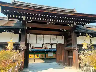 賀茂御祖神社(下鴨神社)の山門・神門