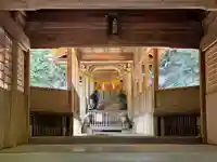 瀧三柱神社の本殿・本堂