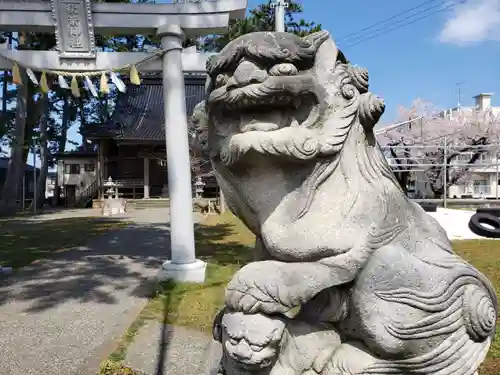 秋葉神社の狛犬