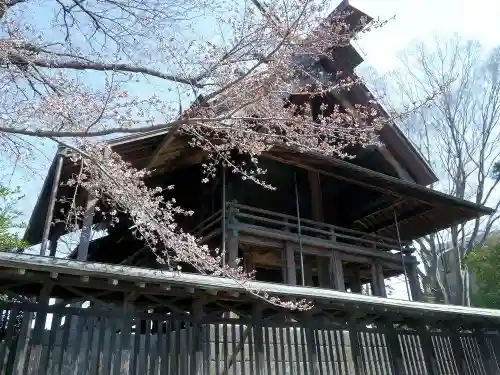 神明宮の本殿