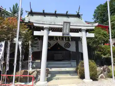 三光稲荷神社の末社・摂社