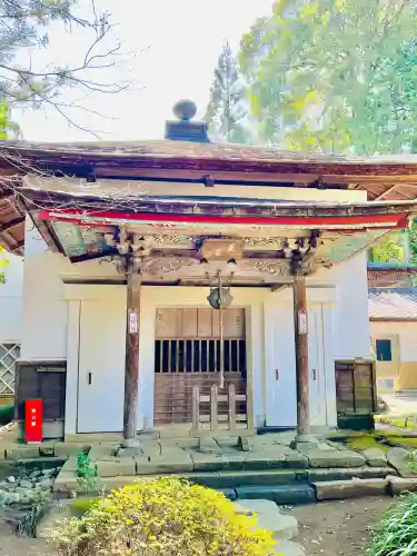 大雄寺の{uncategorized: "未分類", other: "その他", undefined: "問題あり", building: "その他建物", grave: "お墓", sacred_gate: "鳥居", guardian: "狛犬", statue: "像", buddha: "仏像", history: "歴史", nature: "自然", garden: "庭園", animal: "動物", pagoda: "塔", temizu: "手水舎", mountain_gate: "山門・神門", sanctuary: "本殿・本堂", subordinate: "末社・摂社", art: "芸術", scenery: "景色", jizo: "地蔵", ema: "絵馬", goshuin: "御朱印", omikuji: "おみくじ", items: "授与品その他", amulet: "お守り", goshuincho: "御朱印帳", eats: "食事", festival: "お祭り", votive_dance: "神楽", shichigosan: "七五三参", wedding: "結婚式", experience: "体験その他", initially: "初詣", around: "周辺", anti_infection: "感染症対策"}