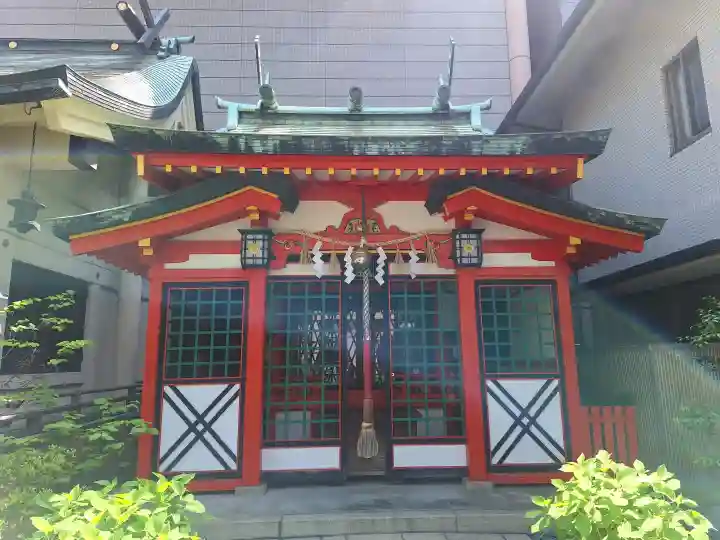 火防 陶器神社(坐摩神社末社)の{uncategorized: "未分類", other: "その他", undefined: "問題あり", building: "その他建物", grave: "お墓", sacred_gate: "鳥居", guardian: "狛犬", statue: "像", buddha: "仏像", history: "歴史", nature: "自然", garden: "庭園", animal: "動物", pagoda: "塔", temizu: "手水舎", mountain_gate: "山門・神門", sanctuary: "本殿・本堂", subordinate: "末社・摂社", art: "芸術", scenery: "景色", jizo: "地蔵", ema: "絵馬", goshuin: "御朱印", omikuji: "おみくじ", items: "授与品その他", amulet: "お守り", goshuincho: "御朱印帳", eats: "食事", festival: "お祭り", votive_dance: "神楽", shichigosan: "七五三参", wedding: "結婚式", experience: "体験その他", initially: "初詣", around: "周辺", anti_infection: "感染症対策"}