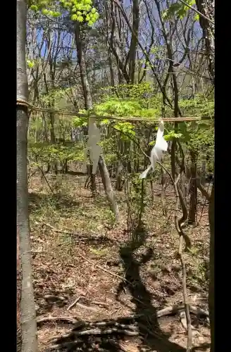 熊野皇大神社の{uncategorized: "未分類", other: "その他", undefined: "問題あり", building: "その他建物", grave: "お墓", sacred_gate: "鳥居", guardian: "狛犬", statue: "像", buddha: "仏像", history: "歴史", nature: "自然", garden: "庭園", animal: "動物", pagoda: "塔", temizu: "手水舎", mountain_gate: "山門・神門", sanctuary: "本殿・本堂", subordinate: "末社・摂社", art: "芸術", scenery: "景色", jizo: "地蔵", ema: "絵馬", goshuin: "御朱印", omikuji: "おみくじ", items: "授与品その他", amulet: "お守り", goshuincho: "御朱印帳", eats: "食事", festival: "お祭り", votive_dance: "神楽", shichigosan: "七五三参", wedding: "結婚式", experience: "体験その他", initially: "初詣", around: "周辺", anti_infection: "感染症対策"}