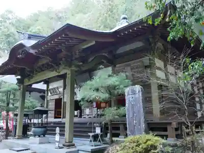 水潜寺の本殿・本堂