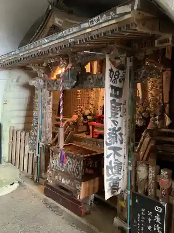 四度瀧不動明王の本殿・本堂