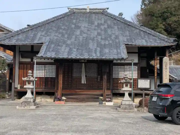 安楽寺の{uncategorized: "未分類", other: "その他", undefined: "問題あり", building: "その他建物", grave: "お墓", sacred_gate: "鳥居", guardian: "狛犬", statue: "像", buddha: "仏像", history: "歴史", nature: "自然", garden: "庭園", animal: "動物", pagoda: "塔", temizu: "手水舎", mountain_gate: "山門・神門", sanctuary: "本殿・本堂", subordinate: "末社・摂社", art: "芸術", scenery: "景色", jizo: "地蔵", ema: "絵馬", goshuin: "御朱印", omikuji: "おみくじ", items: "授与品その他", amulet: "お守り", goshuincho: "御朱印帳", eats: "食事", festival: "お祭り", votive_dance: "神楽", shichigosan: "七五三参", wedding: "結婚式", experience: "体験その他", initially: "初詣", around: "周辺", anti_infection: "感染症対策"}