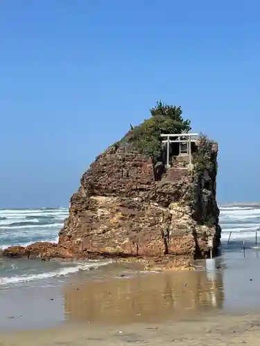 稲佐の浜　弁天島(島根県)