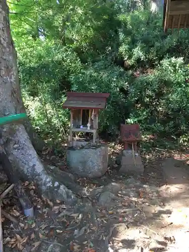 近津神社の末社