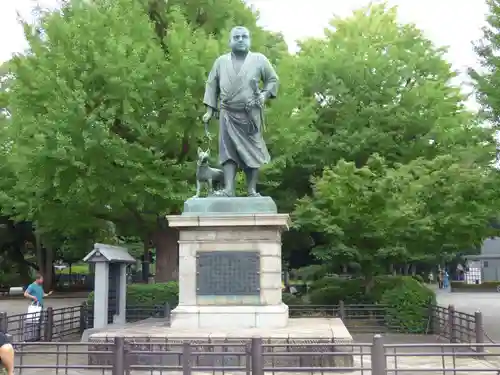 寛永寺不忍池弁天堂の周辺