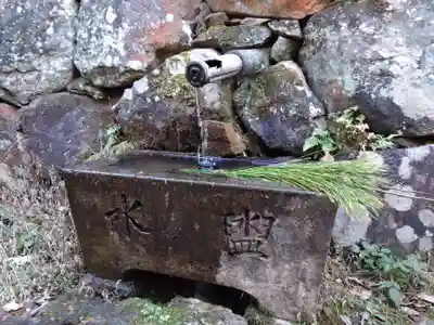 八王子神社の手水舎