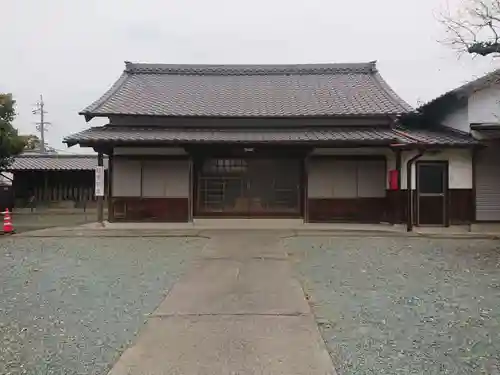 渕深寺の本殿・本堂
