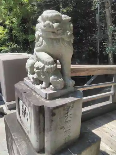 來宮神社の狛犬