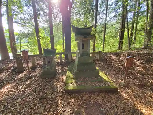 二荒山神社の末社