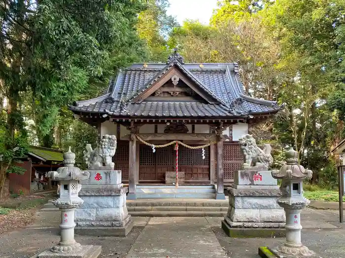 桑原神社の本殿