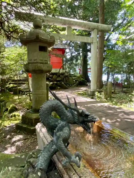 九頭龍神社本宮(神奈川県)