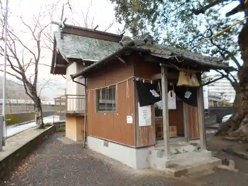 高橋東神社の本殿・本堂