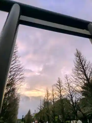 靖國神社の{uncategorized: "未分類", other: "その他", undefined: "問題あり", building: "その他建物", grave: "お墓", sacred_gate: "鳥居", guardian: "狛犬", statue: "像", buddha: "仏像", history: "歴史", nature: "自然", garden: "庭園", animal: "動物", pagoda: "塔", temizu: "手水舎", mountain_gate: "山門・神門", sanctuary: "本殿・本堂", subordinate: "末社・摂社", art: "芸術", scenery: "景色", jizo: "地蔵", ema: "絵馬", goshuin: "御朱印", omikuji: "おみくじ", items: "授与品その他", amulet: "お守り", goshuincho: "御朱印帳", eats: "食事", festival: "お祭り", votive_dance: "神楽", shichigosan: "七五三参", wedding: "結婚式", experience: "体験その他", initially: "初詣", around: "周辺", anti_infection: "感染症対策"}