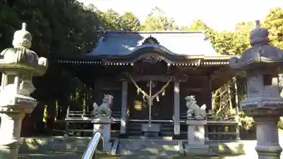 鷹房神社の本殿・本堂
