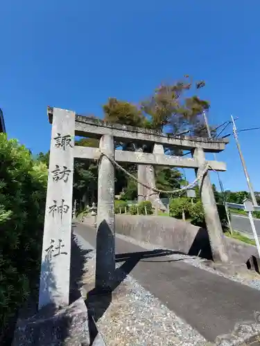 諏訪神社の鳥居