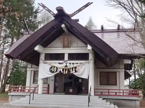 北広島市総鎮守　廣島神社の本殿