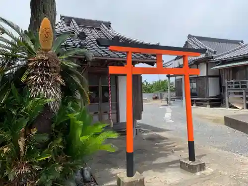 法蓮寺の鳥居