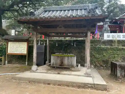 蒲生八幡神社の{uncategorized: "未分類", other: "その他", undefined: "問題あり", building: "その他建物", grave: "お墓", sacred_gate: "鳥居", guardian: "狛犬", statue: "像", buddha: "仏像", history: "歴史", nature: "自然", garden: "庭園", animal: "動物", pagoda: "塔", temizu: "手水舎", mountain_gate: "山門・神門", sanctuary: "本殿・本堂", subordinate: "末社・摂社", art: "芸術", scenery: "景色", jizo: "地蔵", ema: "絵馬", goshuin: "御朱印", omikuji: "おみくじ", items: "授与品その他", amulet: "お守り", goshuincho: "御朱印帳", eats: "食事", festival: "お祭り", votive_dance: "神楽", shichigosan: "七五三参", wedding: "結婚式", experience: "体験その他", initially: "初詣", around: "周辺", anti_infection: "感染症対策"}