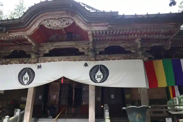 満願寺の本殿・本堂