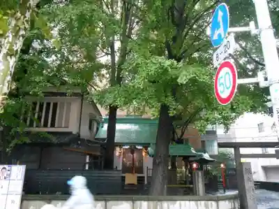 銀杏八幡宮の周辺