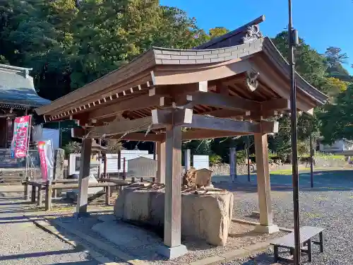 石見国一宮　物部神社の手水舎