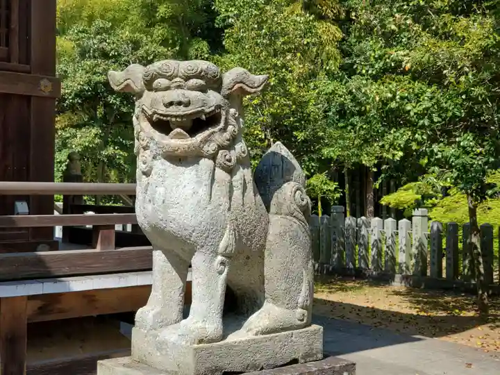 野口神社の狛犬