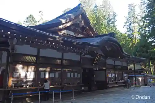 高野山金剛峯寺奥の院(和歌山県)