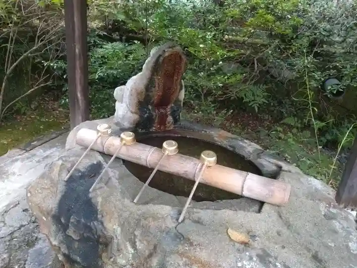 藥王院温泉寺(石川県)