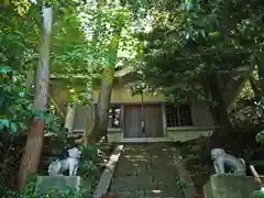 島土神社の本殿