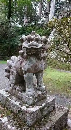 玉置神社の狛犬