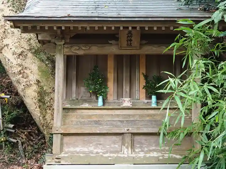 甘縄神明神社(甘縄神明宮)の末社・摂社