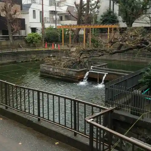 鮫州八幡神社の庭園