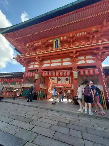 伏見稲荷大社の山門・神門