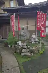 林陽寺の像