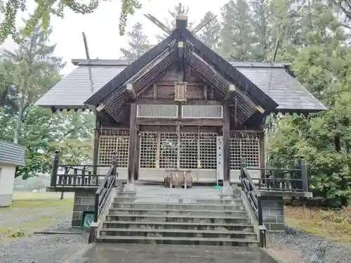 大麻神社の本殿