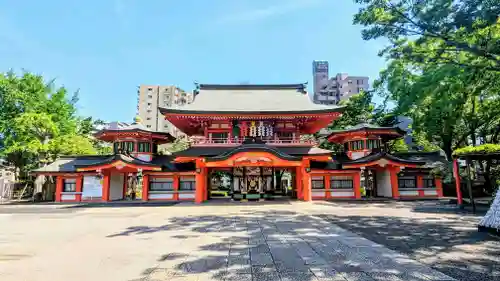 千葉神社の山門