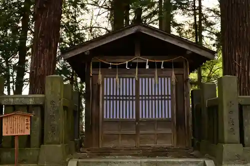 諏訪大社下社春宮(長野県)