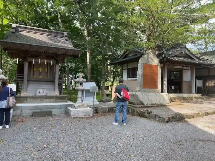 淺間神社(忍野八海)(山梨県)