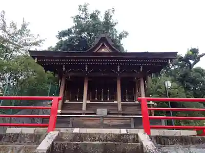 中山寺の本殿・本堂