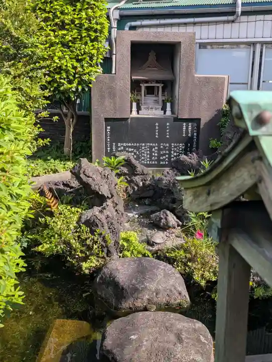 池の端弁財天(妙竜法徳弁財天)(神奈川県)