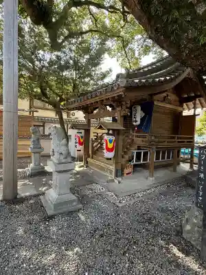 大神社の{uncategorized: "未分類", other: "その他", undefined: "問題あり", building: "その他建物", grave: "お墓", sacred_gate: "鳥居", guardian: "狛犬", statue: "像", buddha: "仏像", history: "歴史", nature: "自然", garden: "庭園", animal: "動物", pagoda: "塔", temizu: "手水舎", mountain_gate: "山門・神門", sanctuary: "本殿・本堂", subordinate: "末社・摂社", art: "芸術", scenery: "景色", jizo: "地蔵", ema: "絵馬", goshuin: "御朱印", omikuji: "おみくじ", items: "授与品その他", amulet: "お守り", goshuincho: "御朱印帳", eats: "食事", festival: "お祭り", votive_dance: "神楽", shichigosan: "七五三参", wedding: "結婚式", experience: "体験その他", initially: "初詣", around: "周辺", anti_infection: "感染症対策"}